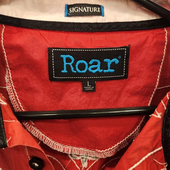 Roar Signature Y2K Long Sleeve Button Up Mens Shirt - Picture 7 of 13